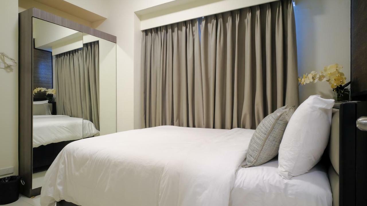 Currency Serviced Suites Manila Exterior foto